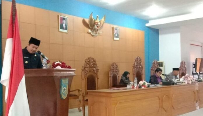 Jawaban Eksekutif Atas Perubahan Perda No 14 Tahun 2016